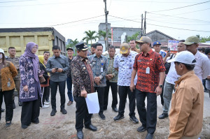 Percepat Perbaikan Infrastruktur, Wali Kota Maulana Sidak Tiga Titik Proyek Pembangunan