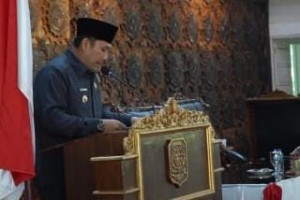 Bupati H M Syukur Sampaikan Ranperda RPJMD 2025-2029