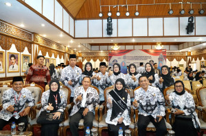 Ibunda Guru Kota Jambi, Nadiyah Maulana: 