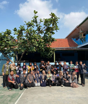 Mahasiswa PLP-KKN UAD Dorong Kreativitas Siswa ABK