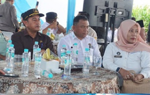 Wakil Ketua DPRD Wiranto Hadiri Panen Raya Jagung Serentak Kuartal II di Sekernan
